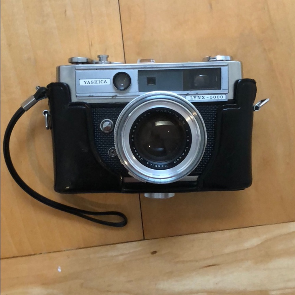 Appareil Photo Argentique Yashica Lynx 5000 – 35 Mm – Télémétrique – Occasion